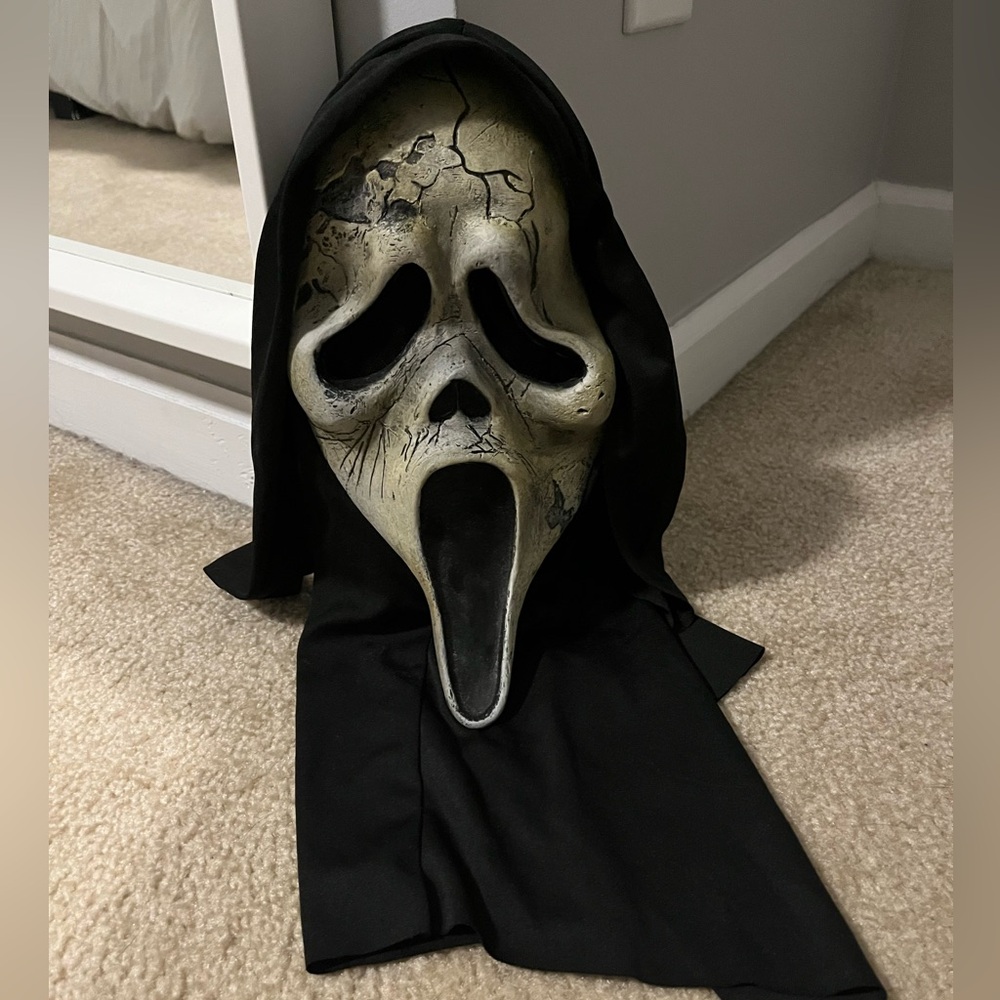 Ghostface Mask